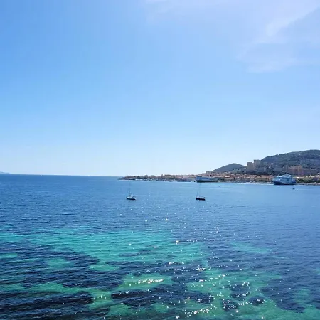 Avec Vue Sur A Ajaccio 30m² Parking Inclus * Ajaccio (Corsica)