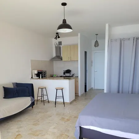 Agreable Avec Vue A - 30 M² Avec Acces Apartment