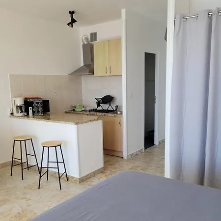 Agreable Avec Vue A - 30 M² Avec Acces Apartment Ajaccio (Corsica)